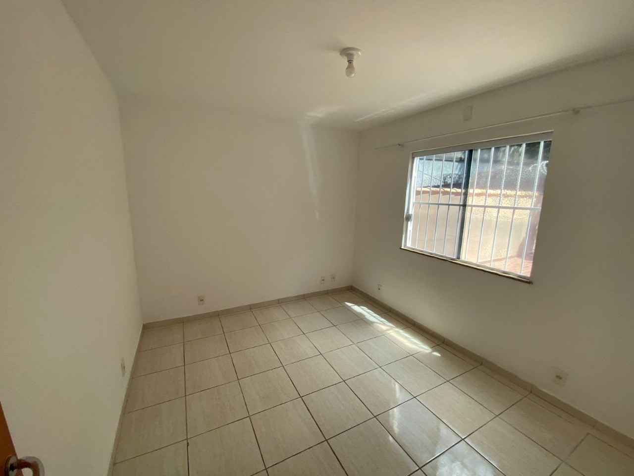 Casa à venda com 2 quartos, 69m² - Foto 34