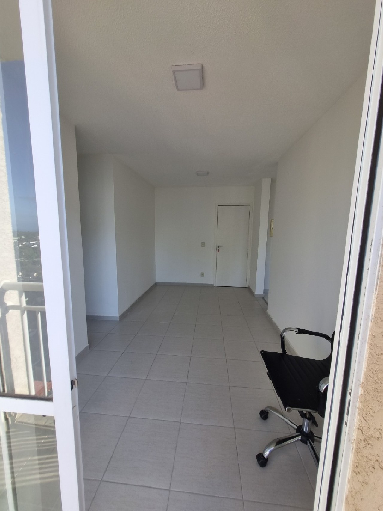 Apartamento para alugar com 2 quartos, 60m² - Foto 11