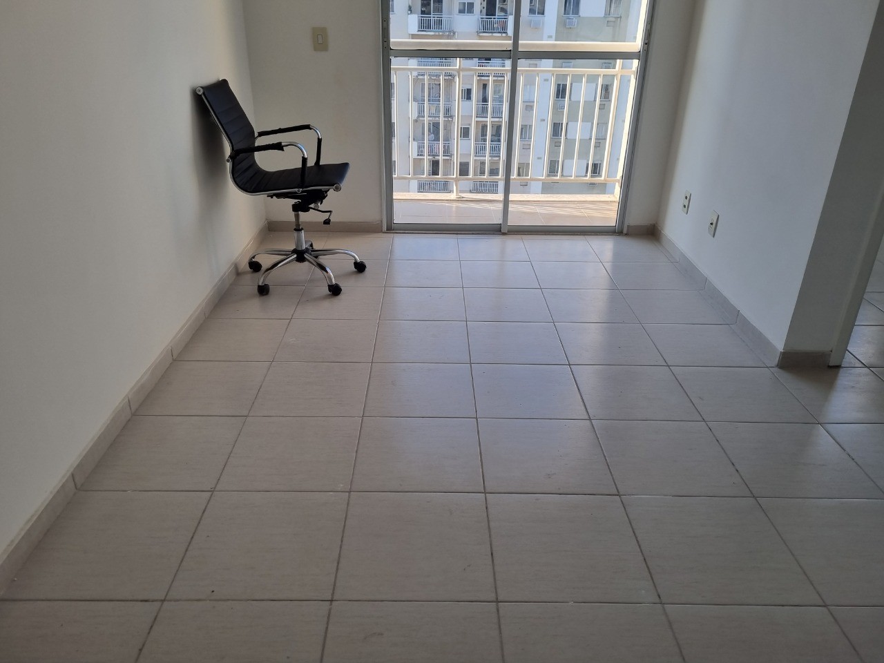 Apartamento para alugar com 2 quartos, 60m² - Foto 8