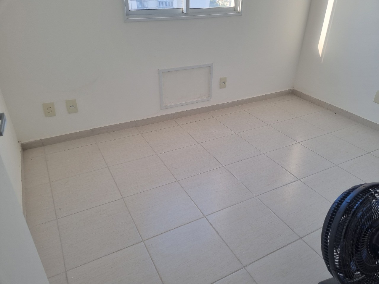 Apartamento para alugar com 2 quartos, 60m² - Foto 12