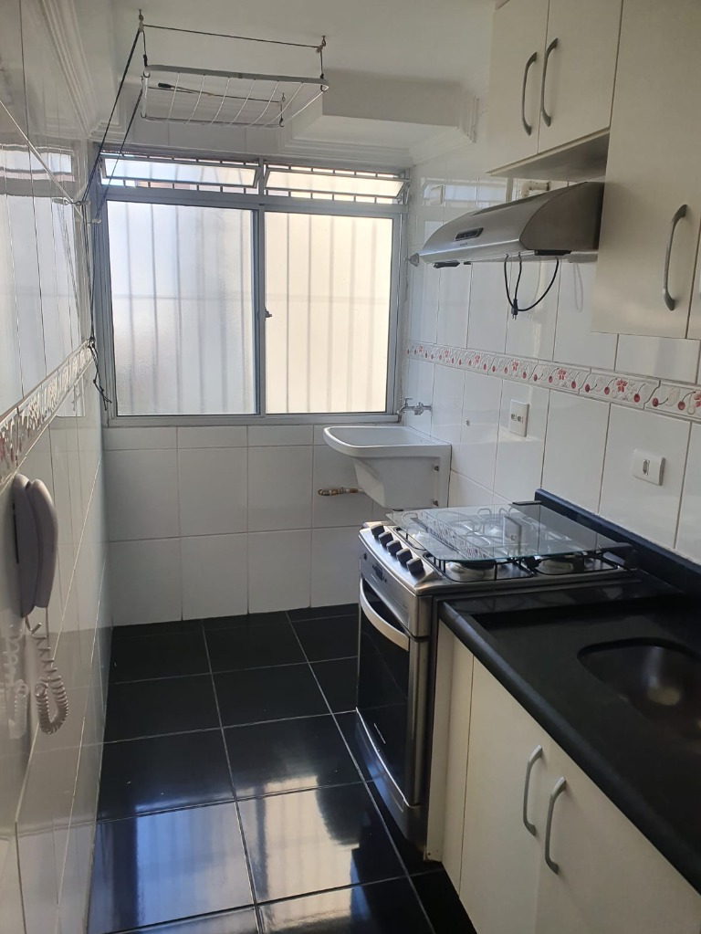 Apartamento à venda com 2 quartos, 50m² - Foto 47