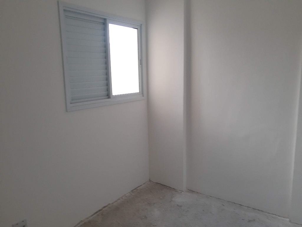 Apartamento à venda com 2 quartos, 38m² - Foto 17