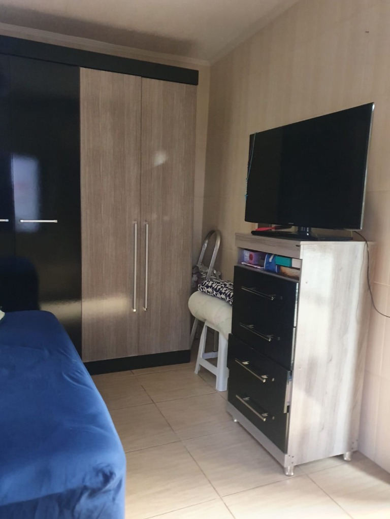 Casa à venda com 2 quartos, 200m² - Foto 10