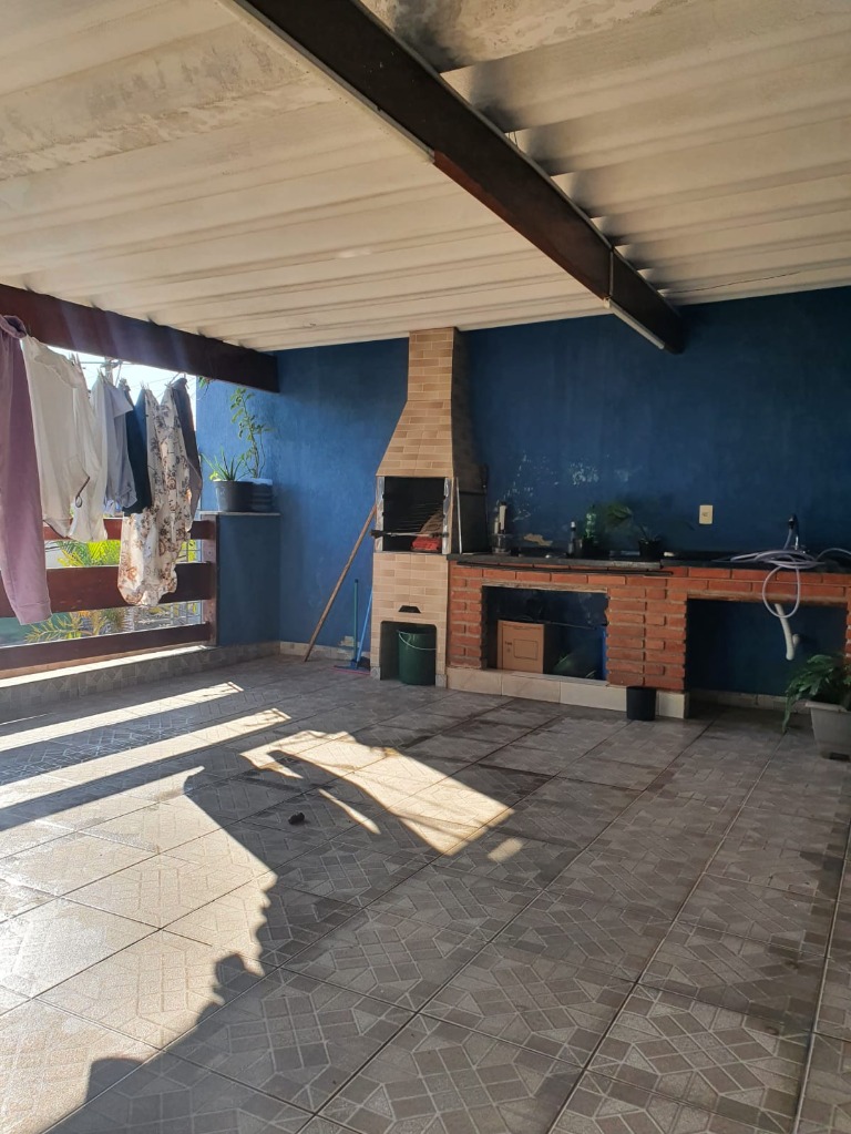 Casa à venda com 2 quartos, 200m² - Foto 12