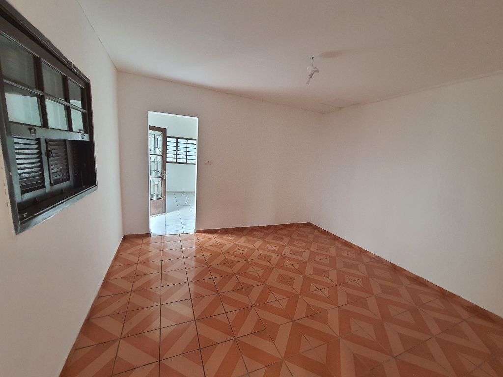 Casa à venda com 2 quartos, 165m² - Foto 11