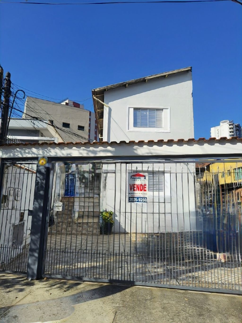 Casa à venda com 2 quartos, 165m² - Foto 2