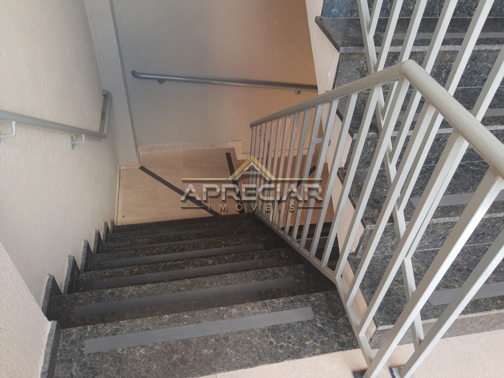 Apartamento à venda com 2 quartos, 45m² - Foto 15