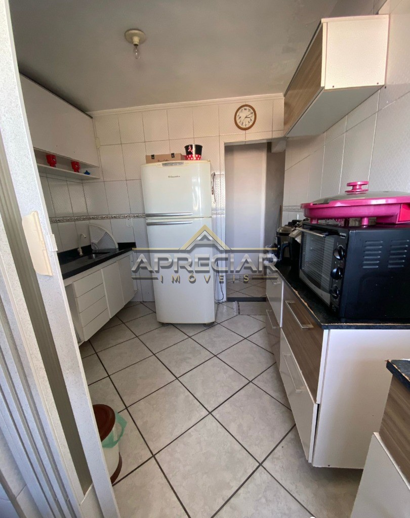 Apartamento à venda com 2 quartos, 68m² - Foto 13