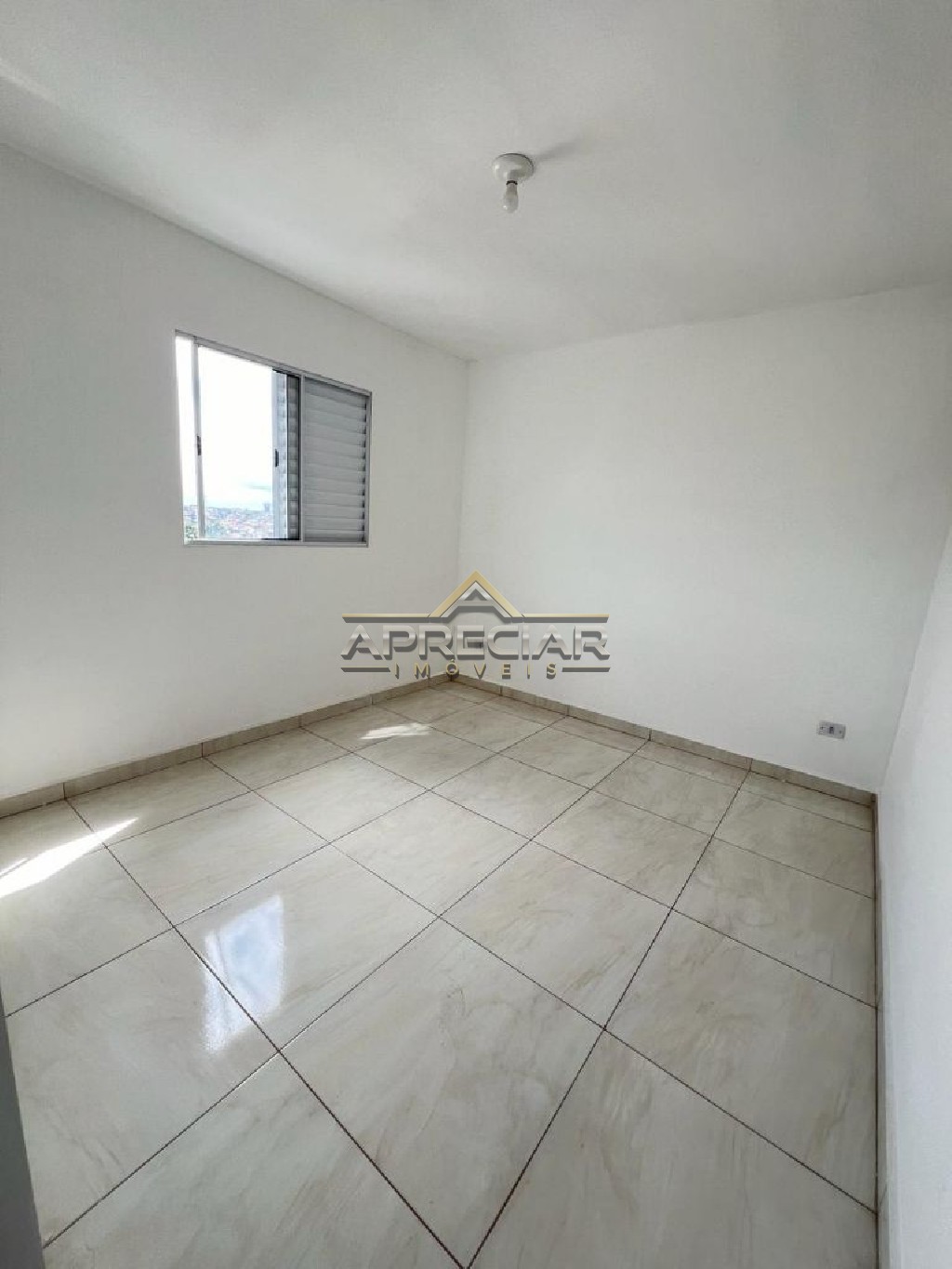 Apartamento à venda com 2 quartos, 37m² - Foto 11