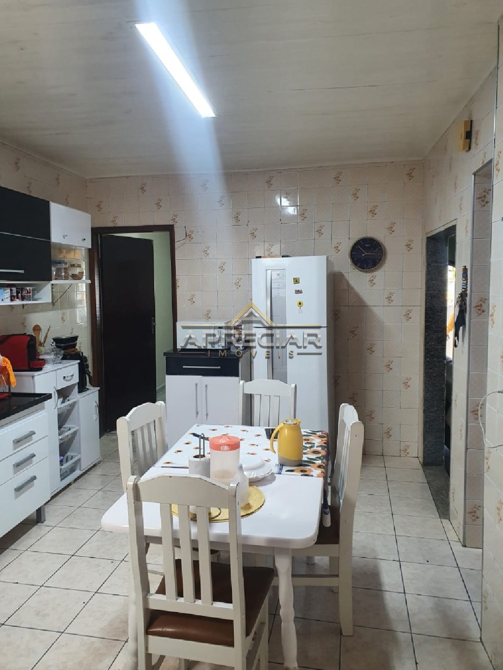 Casa à venda com 2 quartos, 200m² - Foto 7