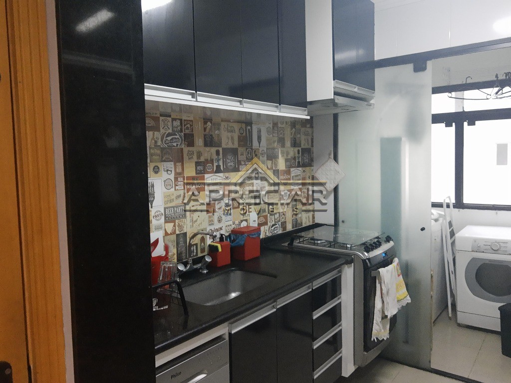 Apartamento à venda com 3 quartos, 77m² - Foto 14