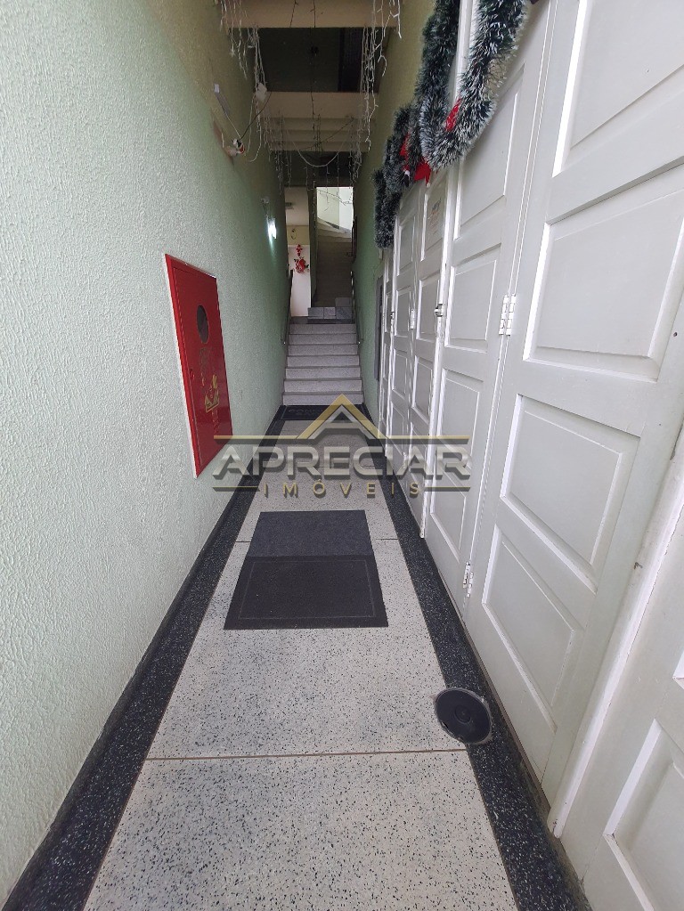 Apartamento à venda com 1 quarto, 42m² - Foto 3