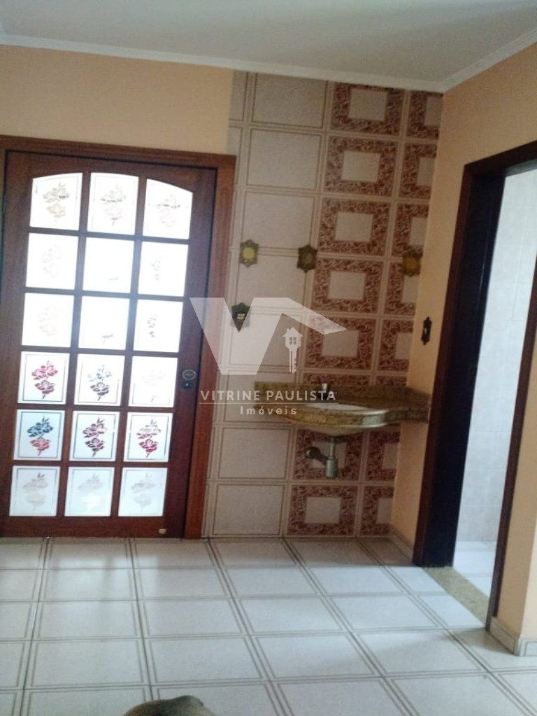 Casa à venda com 4 quartos, 207m² - Foto 4