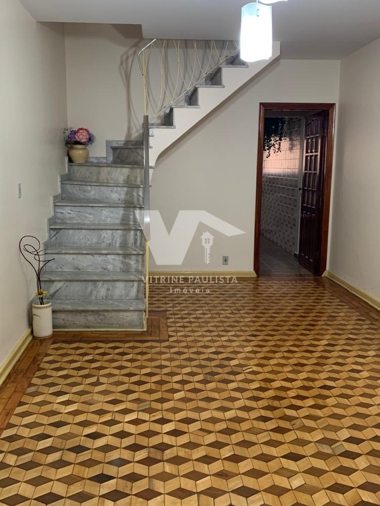 Casa à venda com 3 quartos, 250m² - Foto 1