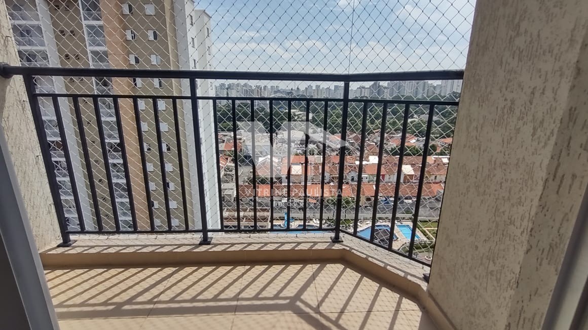 Apartamento à venda com 3 quartos, 64m² - Foto 2