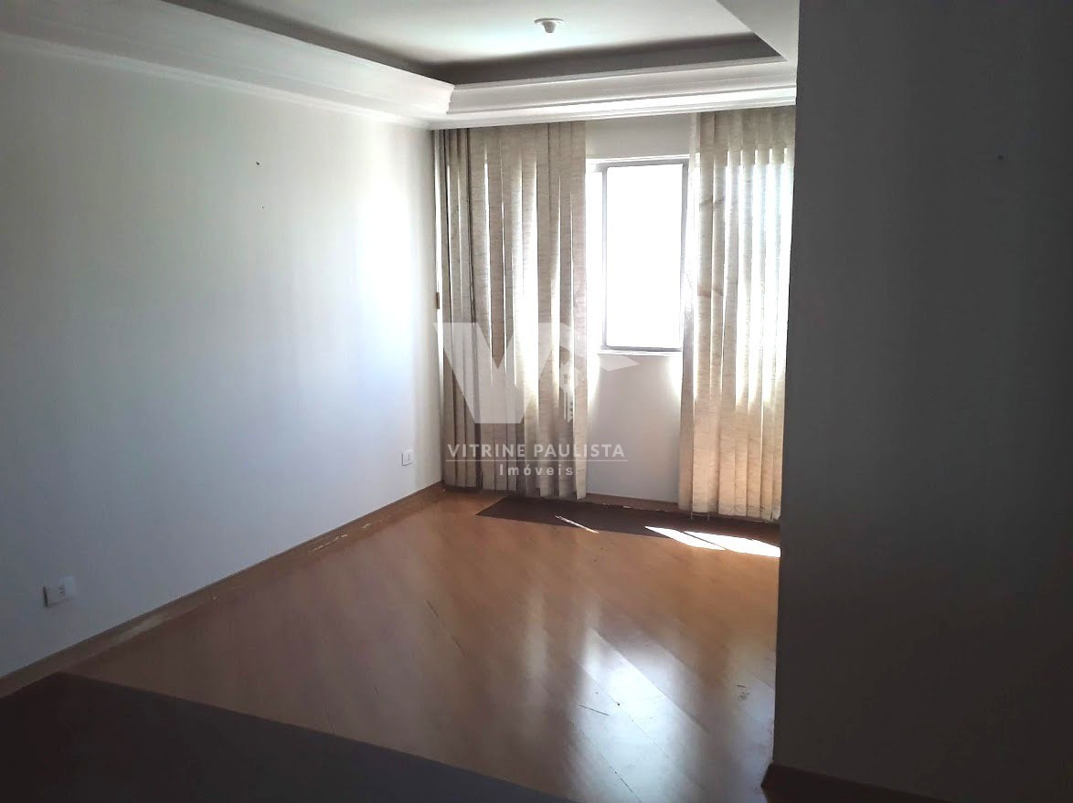 Apartamento à venda com 3 quartos, 80m² - Foto 2