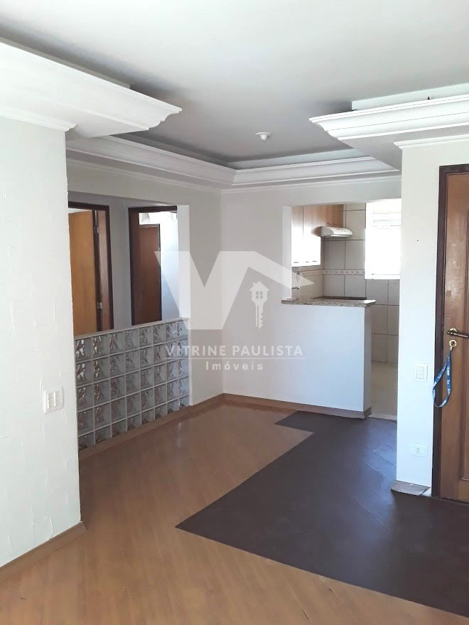 Apartamento à venda com 3 quartos, 80m² - Foto 1