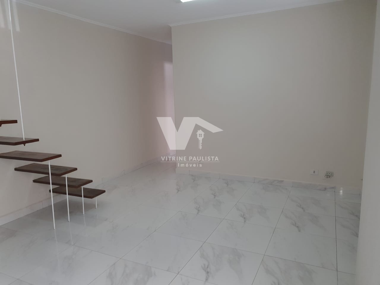 Casa à venda com 2 quartos, 105m² - Foto 3