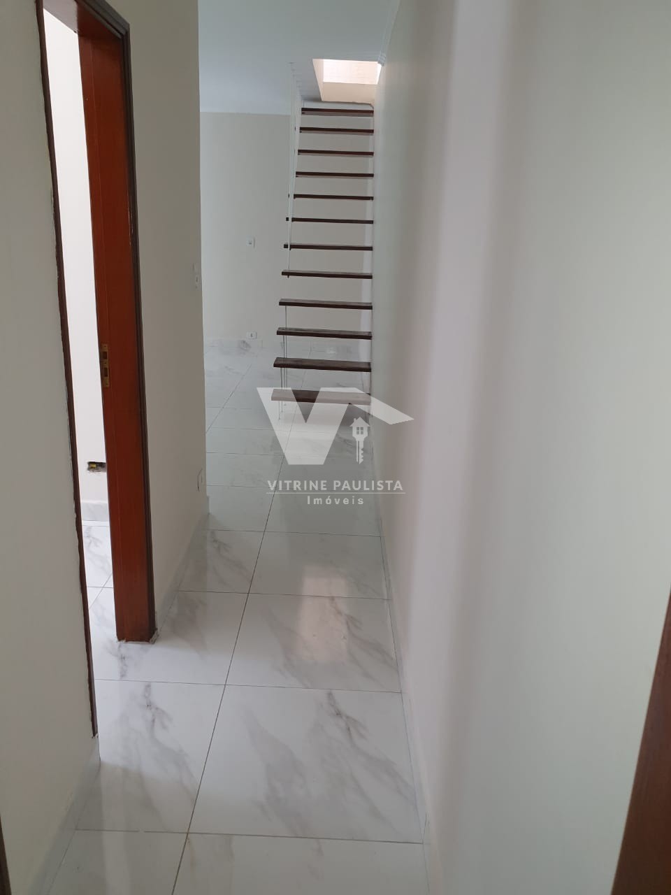 Casa à venda com 2 quartos, 105m² - Foto 4