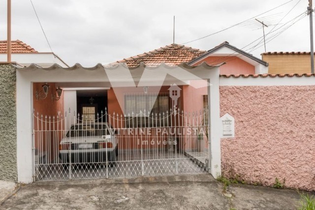 Casa à venda com 3 quartos, 180m² - Foto 1