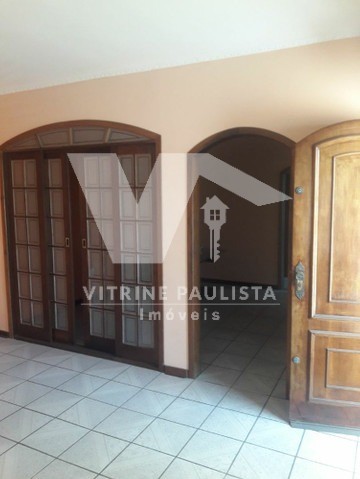 Casa à venda com 4 quartos, 200m² - Foto 4