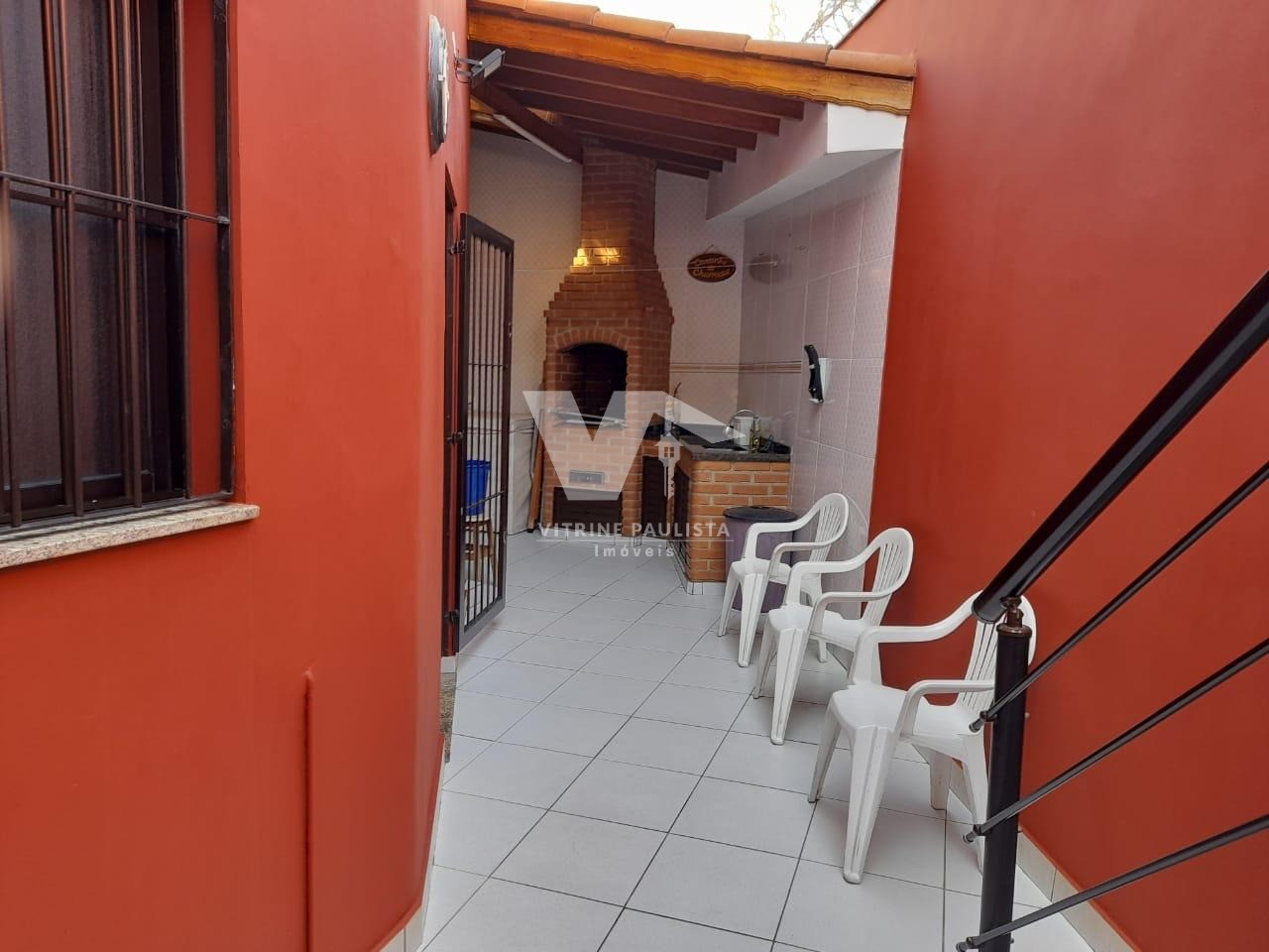 Casa à venda com 3 quartos, 250m² - Foto 4