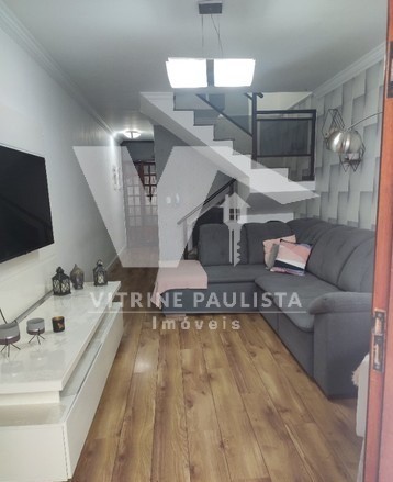 Casa à venda com 3 quartos, 95m² - Foto 1