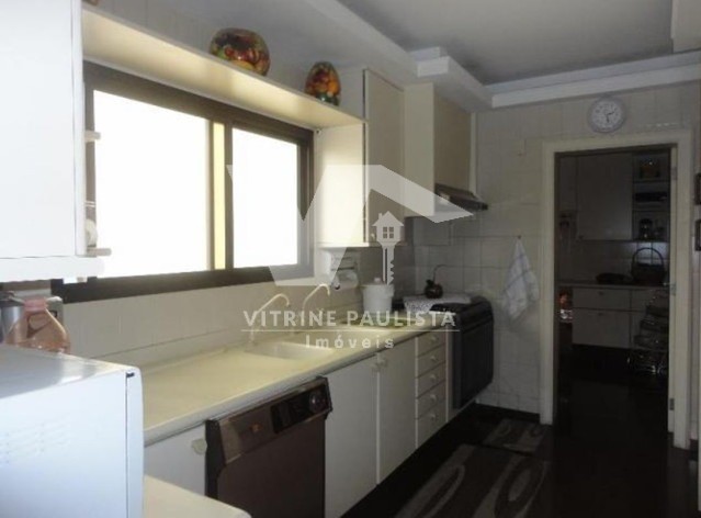 Apartamento à venda com 4 quartos, 188m² - Foto 8