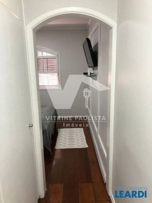 Casa à venda com 3 quartos, 204m² - Foto 14