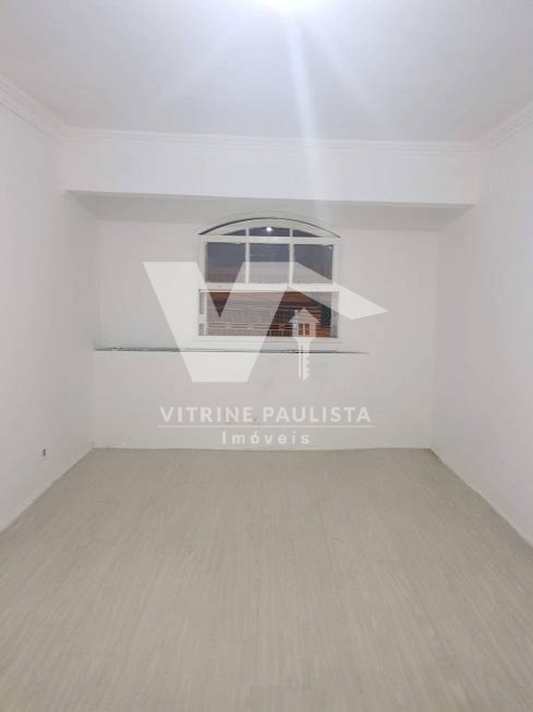 Casa à venda com 3 quartos, 240m² - Foto 7