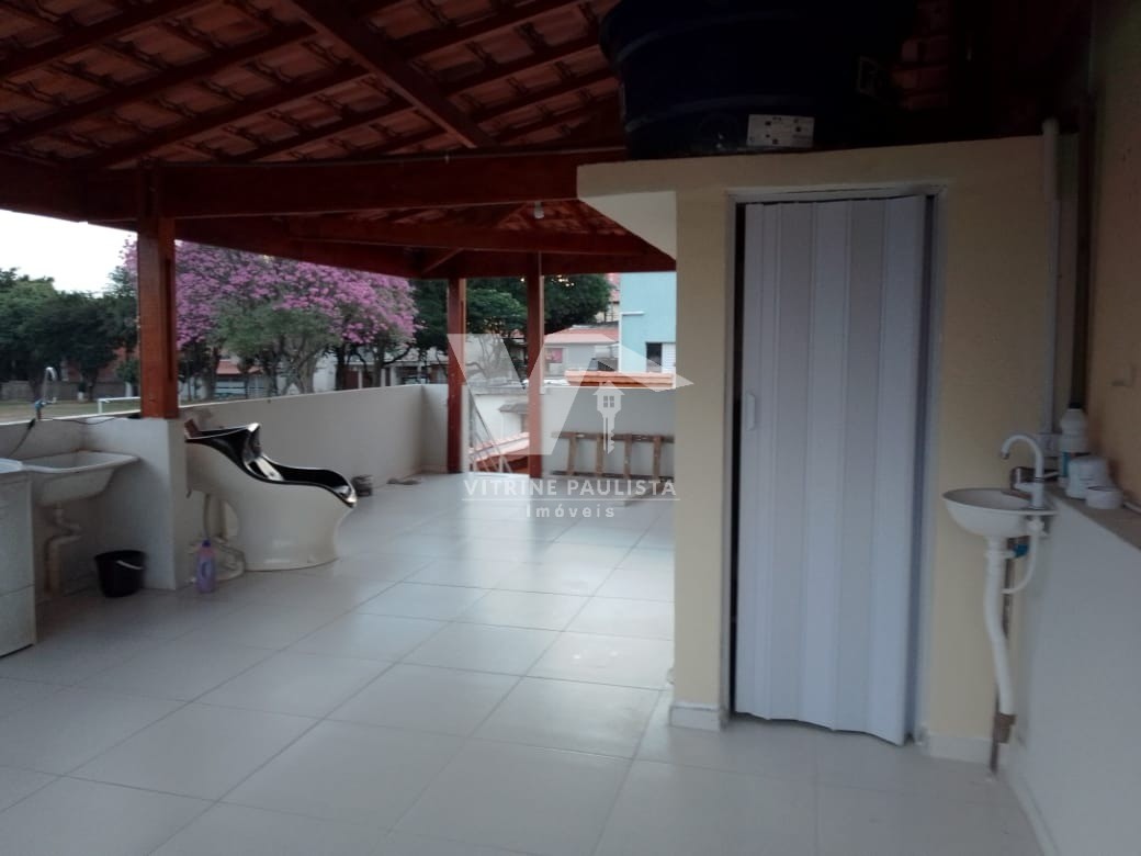 Casa à venda com 3 quartos, 120m² - Foto 2