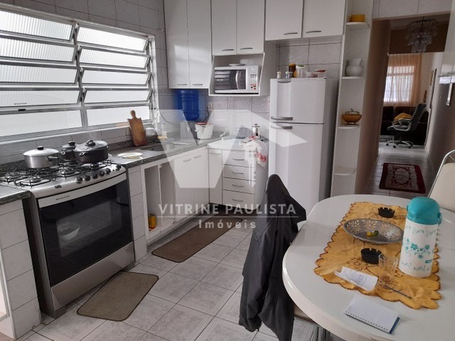 Casa à venda com 2 quartos, 158m² - Foto 1