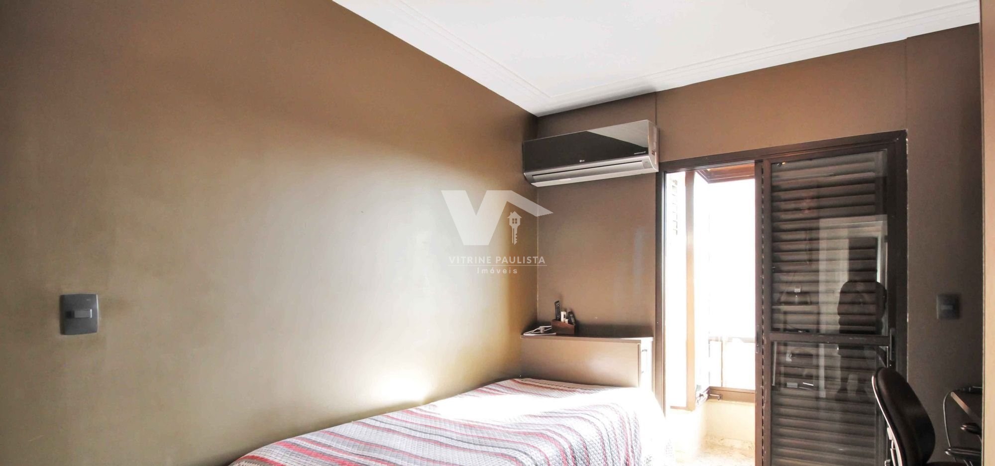 Apartamento à venda com 3 quartos, 190m² - Foto 10