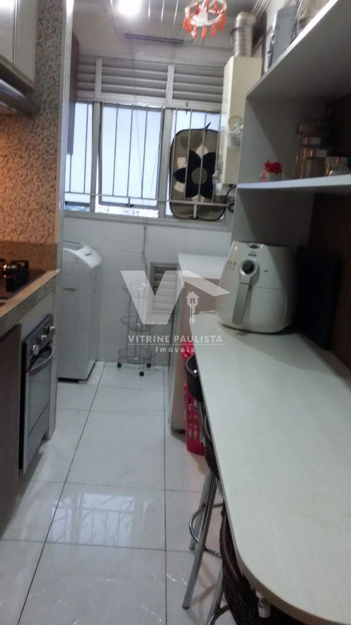 Apartamento à venda com 3 quartos, 77m² - Foto 8