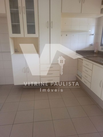 Apartamento à venda com 3 quartos, 140m² - Foto 14