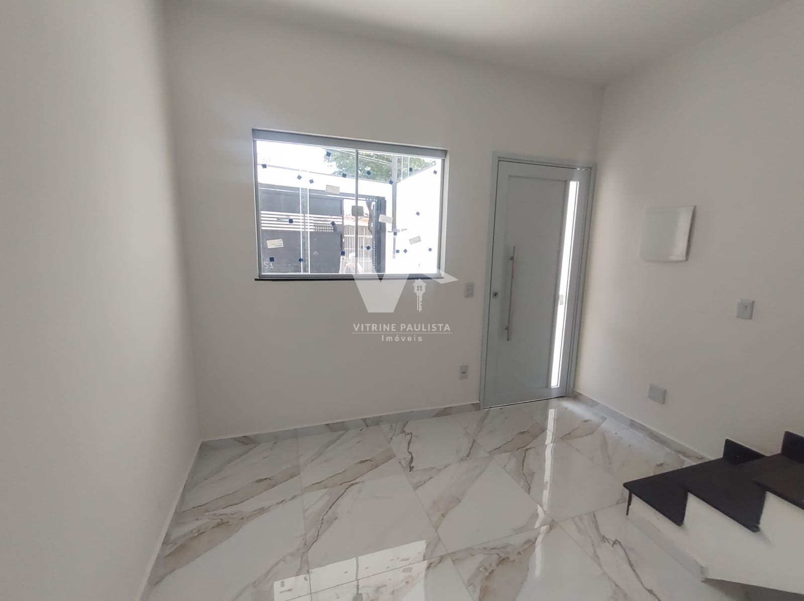 Casa à venda com 2 quartos, 70m² - Foto 5