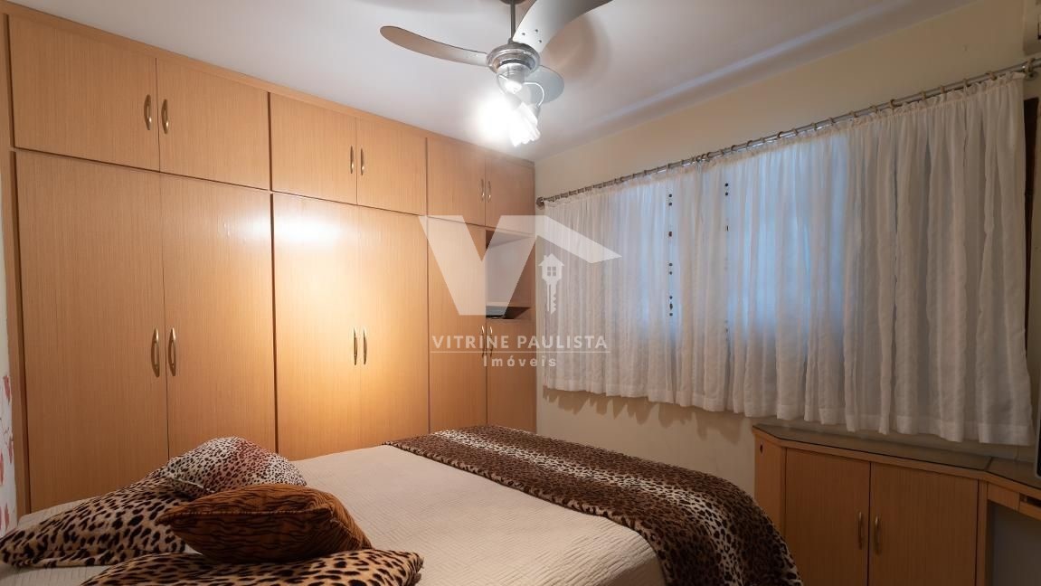 Casa à venda com 4 quartos, 250m² - Foto 23