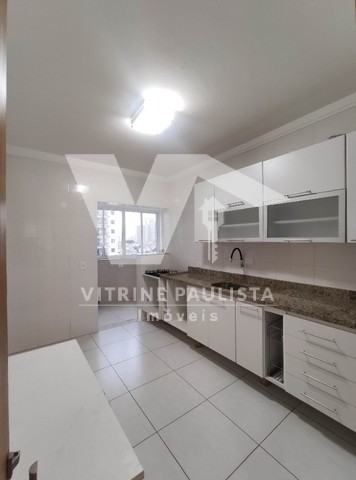 Apartamento à venda com 2 quartos, 77m² - Foto 3