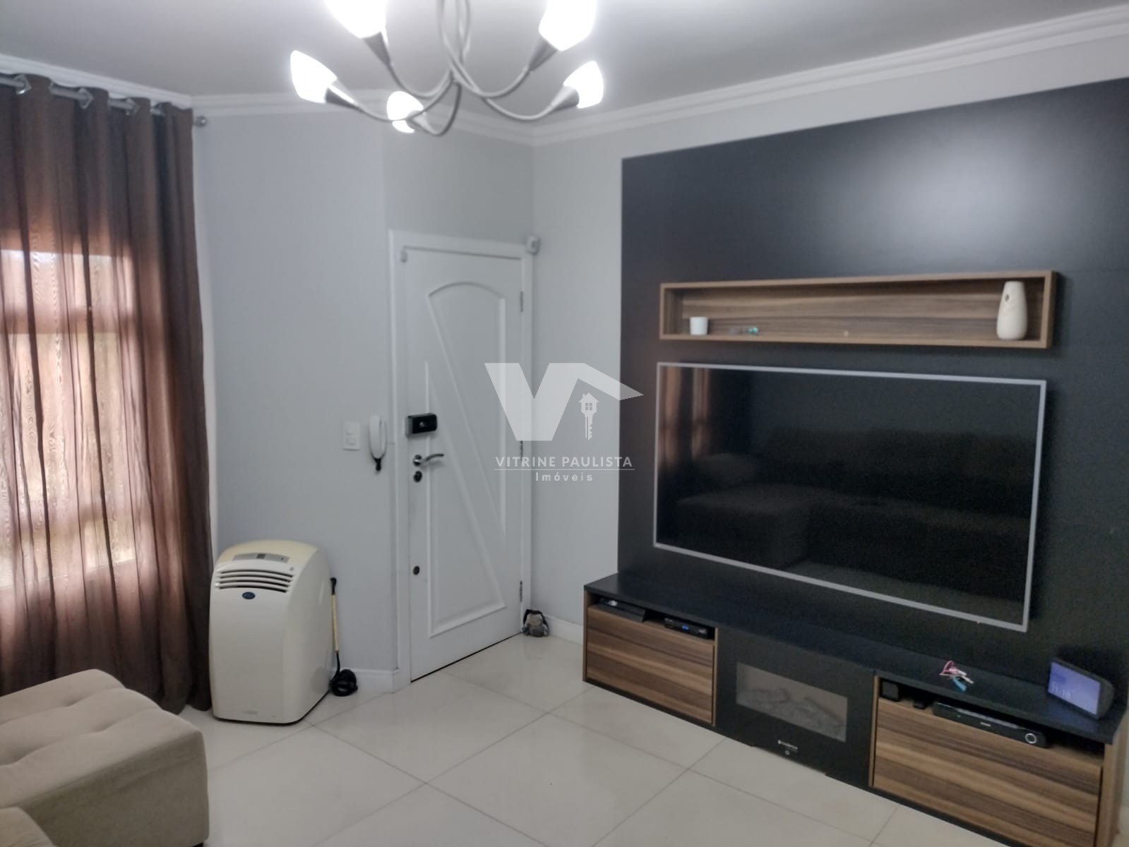 Casa à venda com 3 quartos, 150m² - Foto 2