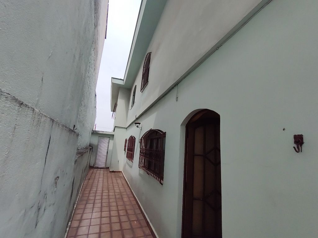 Casa à venda com 3 quartos, 196m² - Foto 36