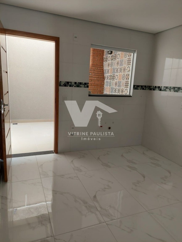 Casa à venda com 3 quartos, 105m² - Foto 4