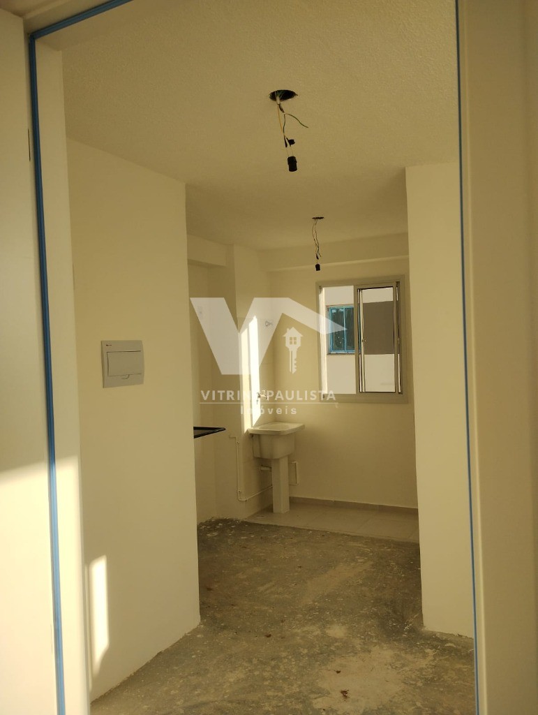 Apartamento à venda com 2 quartos, 39m² - Foto 8