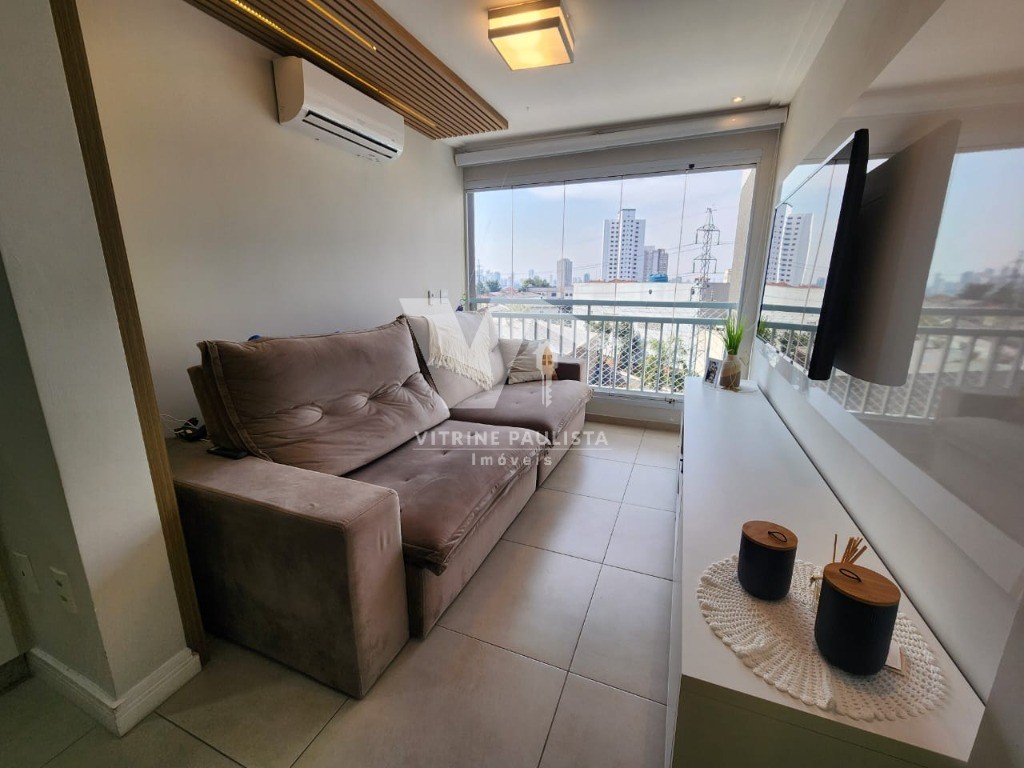 Apartamento à venda com 2 quartos, 67m² - Foto 2