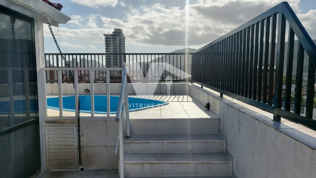 Cobertura, 3 quartos, 220 m² - Foto 2