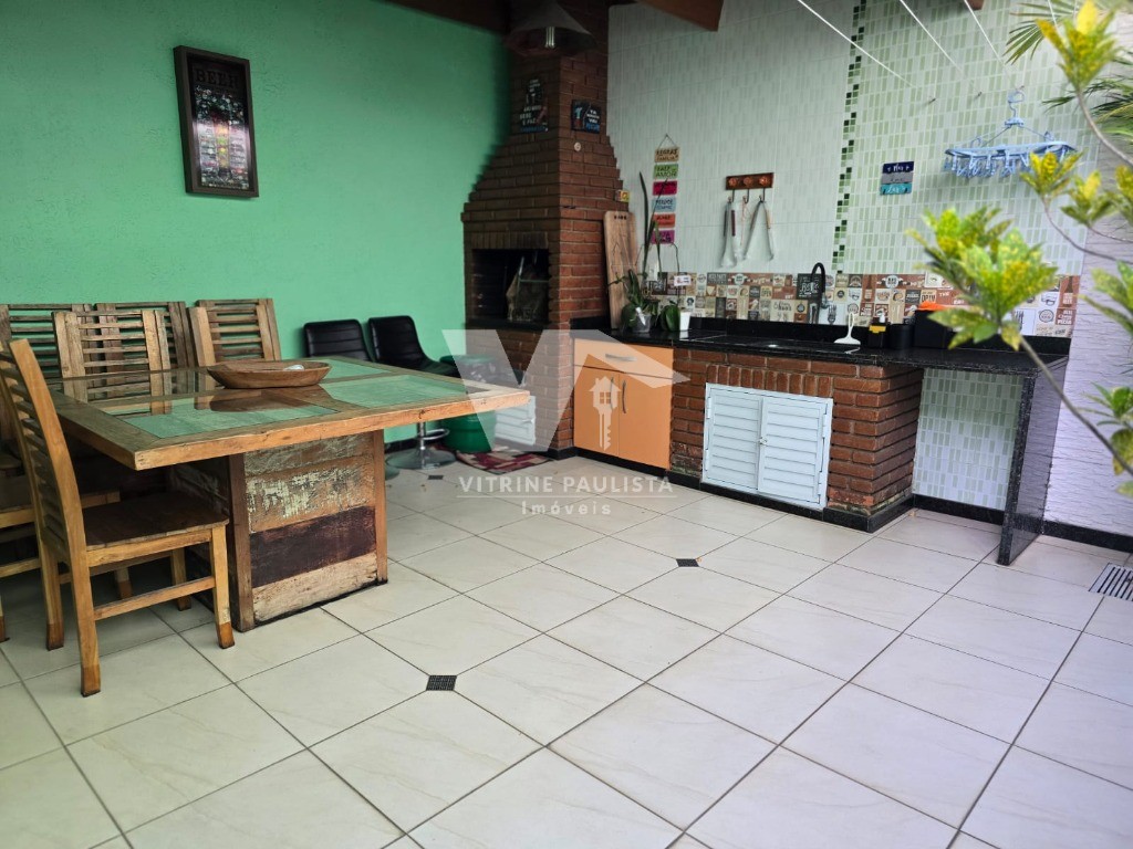 Casa, 4 quartos, 217 m² - Foto 4