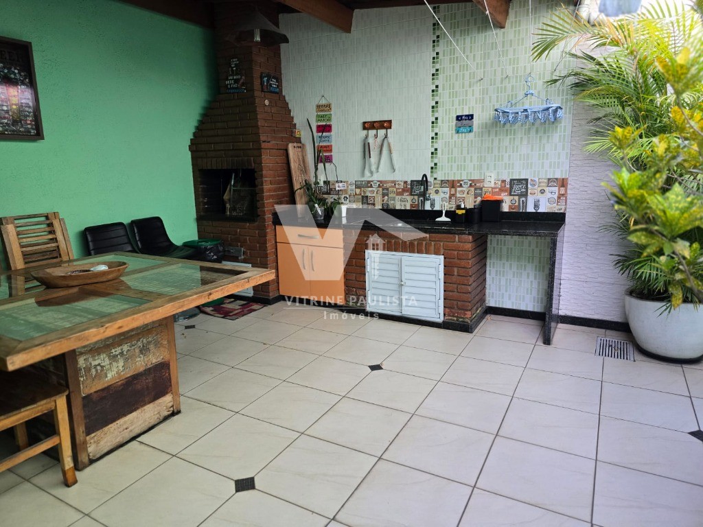 Casa, 4 quartos, 217 m² - Foto 3