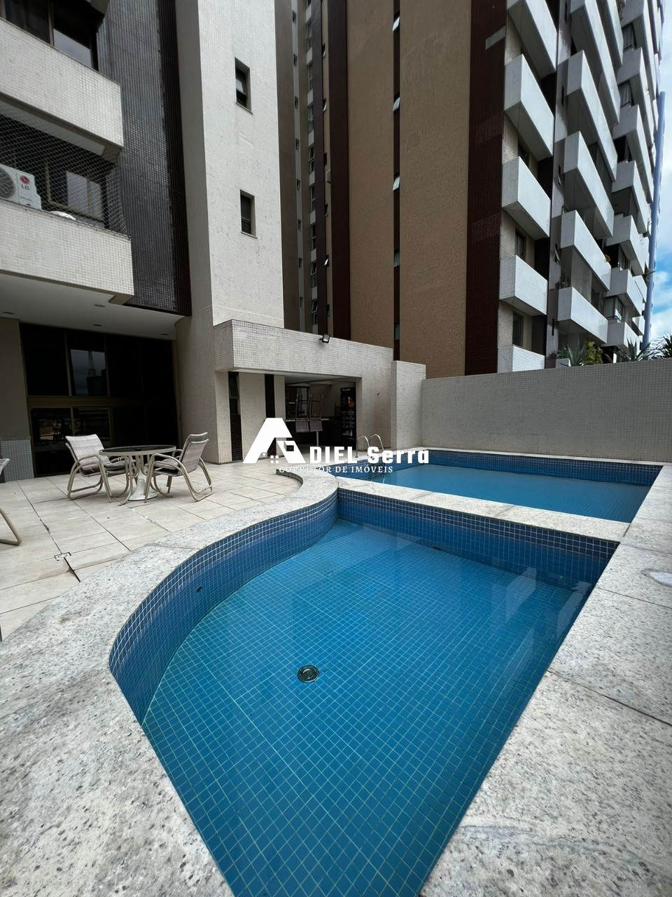 Apartamento - Pituba
