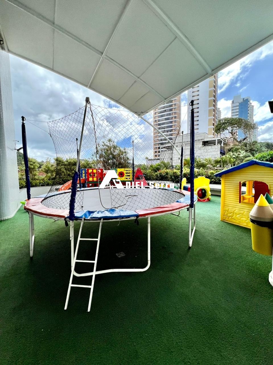 Apartamento - Horto florestal
