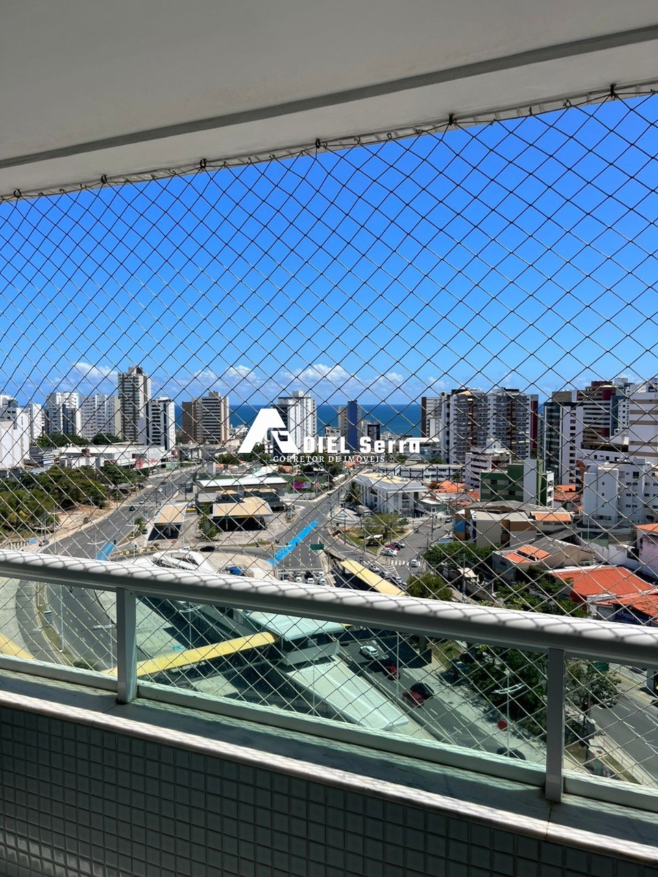 Apartamento - Itaigara