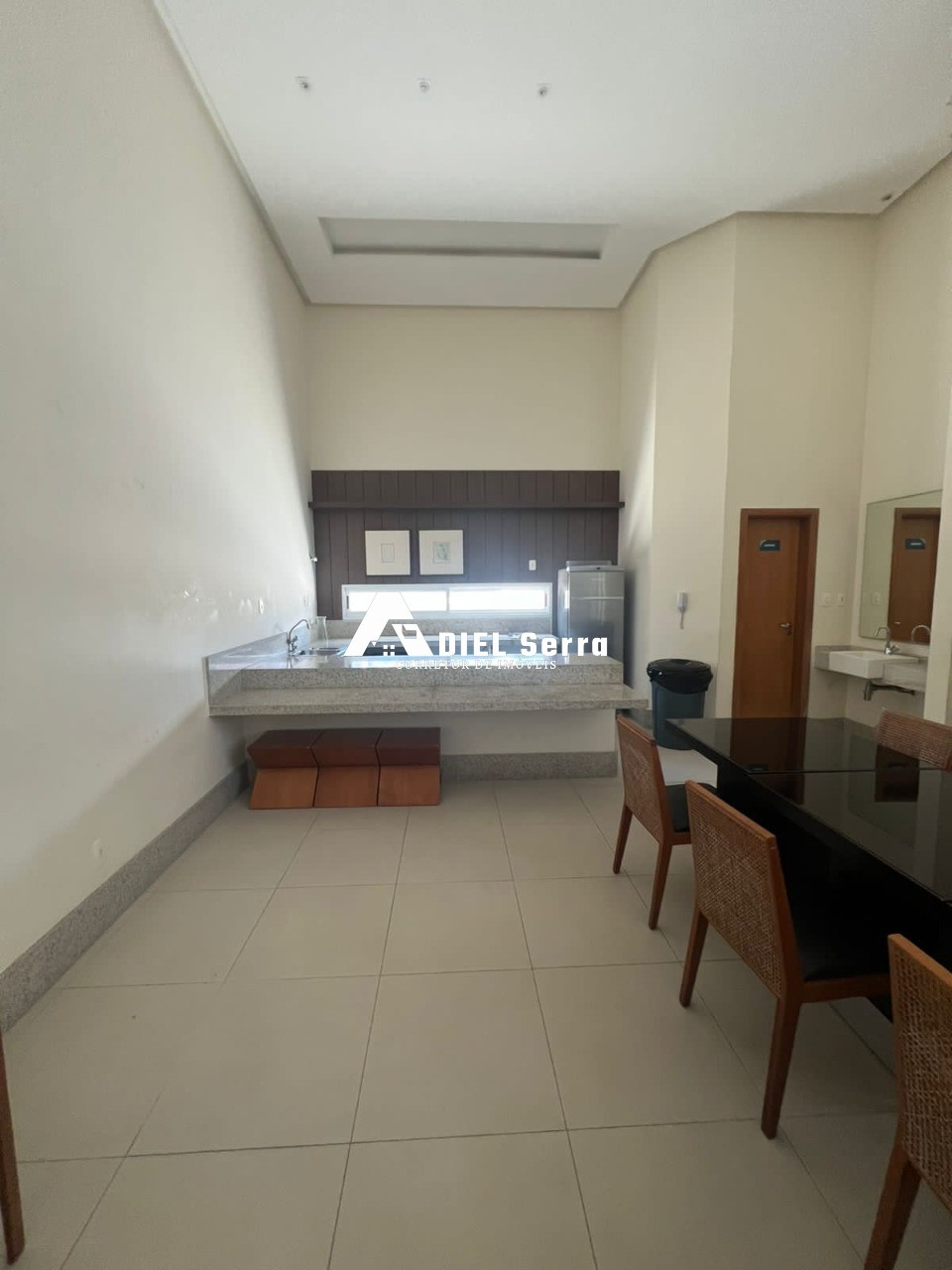 Apartamento - Itaigara
